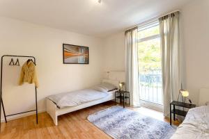 Bright & Spacious Apartment near Düsseldorf