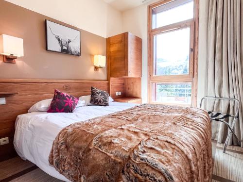 Bright, spacious South-facing 1-bedroom apartment