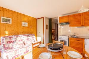 Bright Studio With Balcony And Nice View