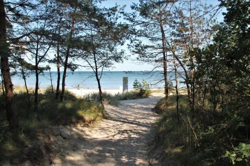 Bruchbude mit Meerblick