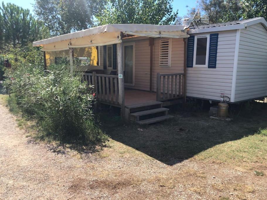 bungalow 6 personnes dans camping familiale A 40 camping l escale route de la tamarissiére, 34300 Agde