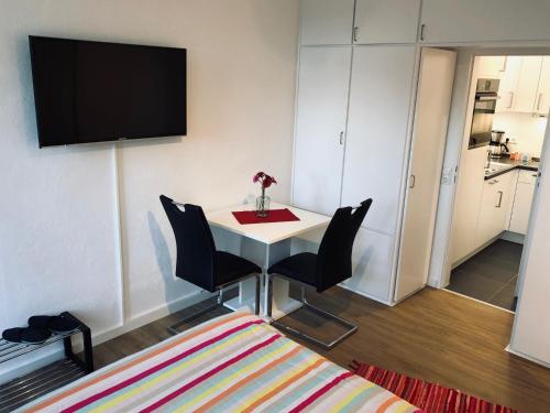 Bungalow am Stadtwald, 24h Check-in