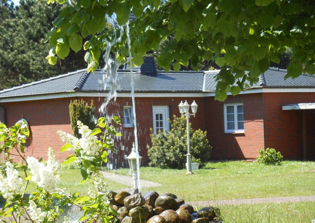 Bungalow-Lerchennest Möwenweg 2, 25946 Wittdün