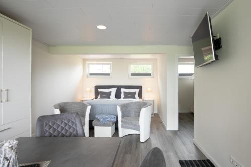 Bungalow Neuwarft, Wohnung 2