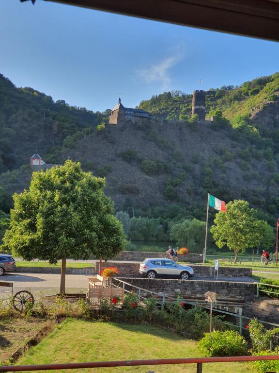 Burgener Burgblick 25 Moselstraße, 56332 Burgen