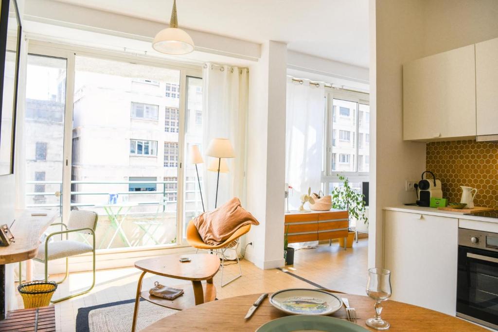 Appartement Busier- Atypique avec balcon Vieux-Port Marseille 36 Grand Rue 13002 Marseille