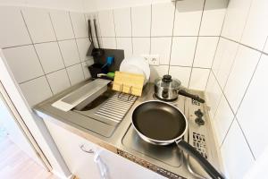 Business & Tourist Apartment with balcony, Highspeed-Internet and Smart-TV