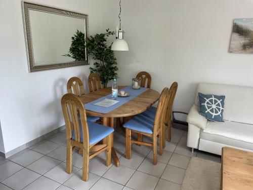 Buxbuddies Captains Inn