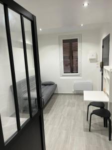 Appartement BY CN²L STUDIO VALETTE 44 Rue des Remparts 83160 La Valette-du-Var Provence-Alpes-Côte d\'Azur