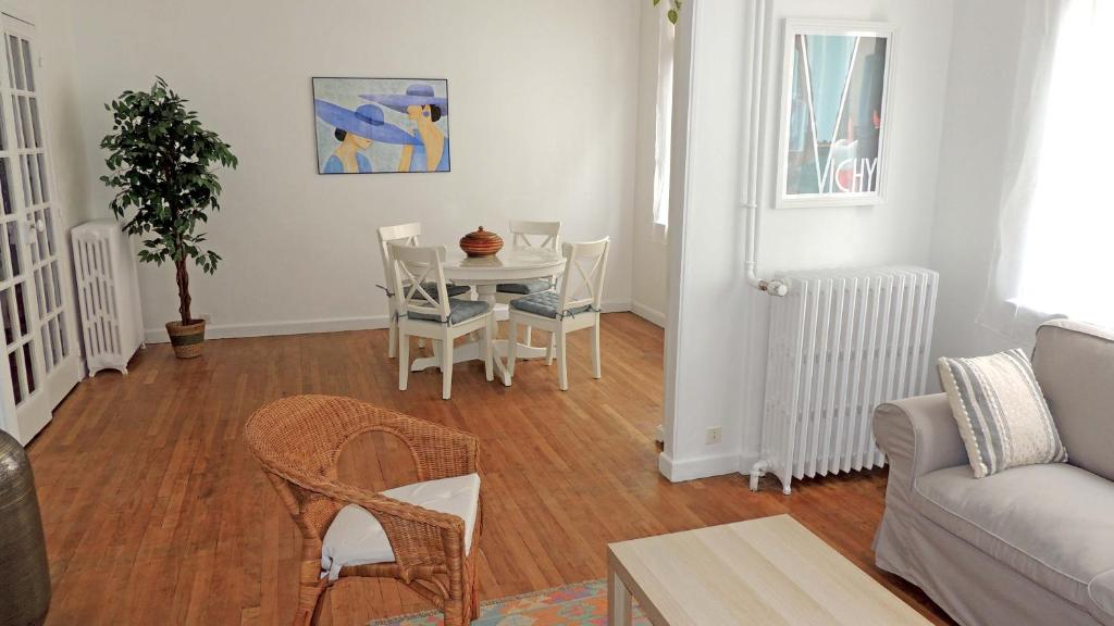 Appartement Cœur de Vichy 8 Rue Nicolas Larbaud 03200 Vichy