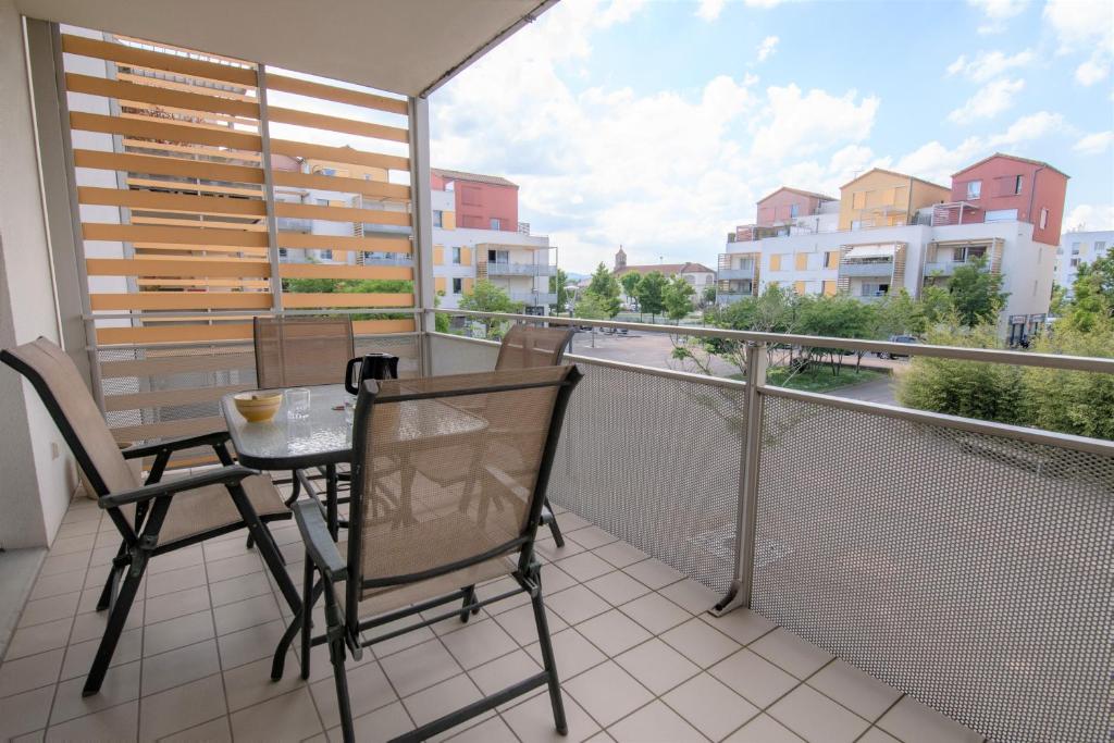 Appartement CABANA & Chic & Class 120 Place Mommessin 71850 Charnay-lès-Mâcon