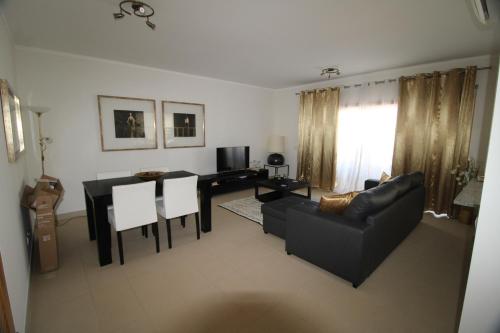 Cabanas Beach 2 bed 2 bath First Floor Apartment with Communal Pool by Pola LD