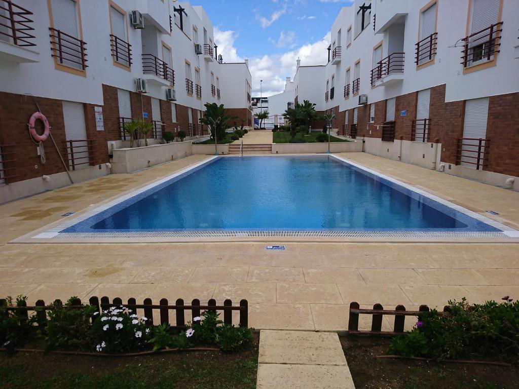 Appartement Cabanas de Tavira Gomeira, Bottom floor 2 bedroom apartment close to the ocean Rua Ilha da Abóbora No 3B R/C drt 8800-595 Cabanas de Tavira