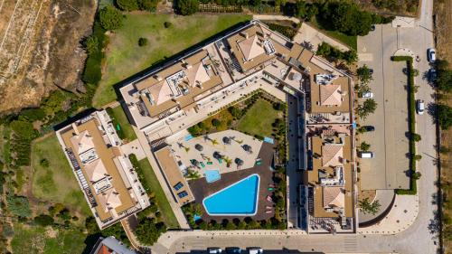Cabanas Gardens - 2Bed Penthouse Pool View - WPCG 52