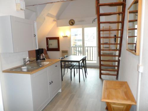 Appartement Cabourg, 2 pièces, 4 personnes - FR-1-487-154 Cabourg france