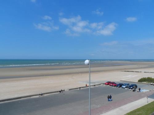 Appartement Appartement Cabourg, 3 pièces, 4 personnes - FR-1-487-145 Avenue Durand Morimbau RESIDENCE CAP CABOURG Bâtiment Q Cabourg