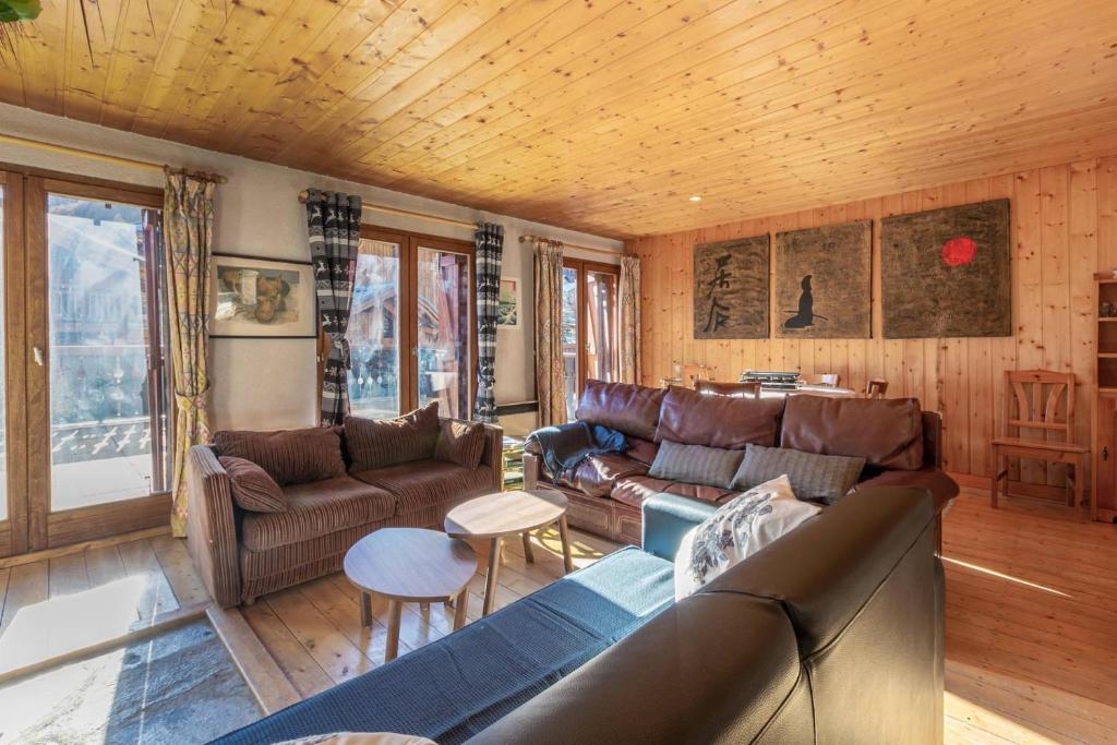 Appartement CACHO - Appartement Familiale - 5 personnes - bien situe Avenue Olympique, Quartier de l Illaz 73150 Val dʼIsère