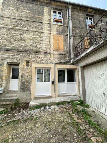 Caen le port : superbe appartement refait à neuf