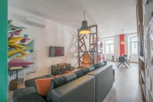Cais do Sodre - nearby Pink Street, Time Out Market by LD Apartments