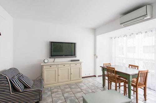 Calm studio at the heart of Nice Gold Square 3 min to the beach - Welkeys