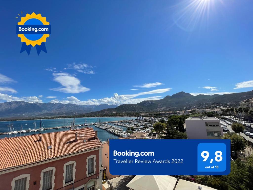 Appartement Calvi T2 climatisé, wifi, centre-ville, à proximité plage, commerces, taxi & gare, vue plage & montagne 4ème etage 3 Rue Maréchal Joffre 20260 Calvi