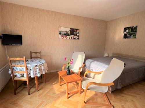 Appartement Appartement Cambo-les-Bains, 1 pièce, 2 personnes - FR-1-495-31 Appt 14 - 3eme Etage Avenue de Navarre Cambo-les-Bains