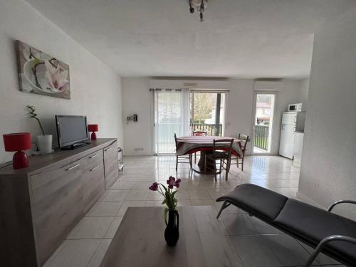 Appartement Cambo-les-Bains, 2 pièces, 2 personnes - FR-1-495-56 Cambo-les-Bains france