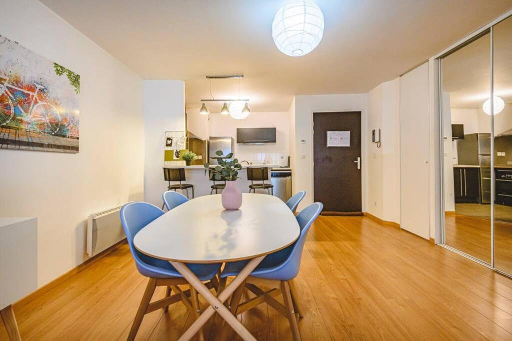 CAMILLE - Appartement avec extérieur 49 Rue Camille Lenoir, 51100 Reims