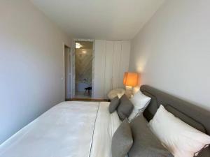 Appartement Canal Saint-Martin LuxurySuite 170 Quai de Jemmapes 75010 Paris Île-de-France