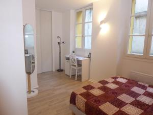 Appartement CANEBIERE Charmant T2 rénové 14 rue thubaneau 13001 Marseille Provence-Alpes-Côte d\'Azur