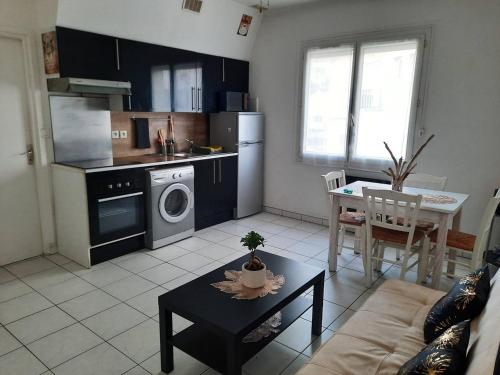 Appartement Canet-en-Roussillon, 3 pièces, 4 personnes - FR-1-696-24 Canet-en-Roussillon france