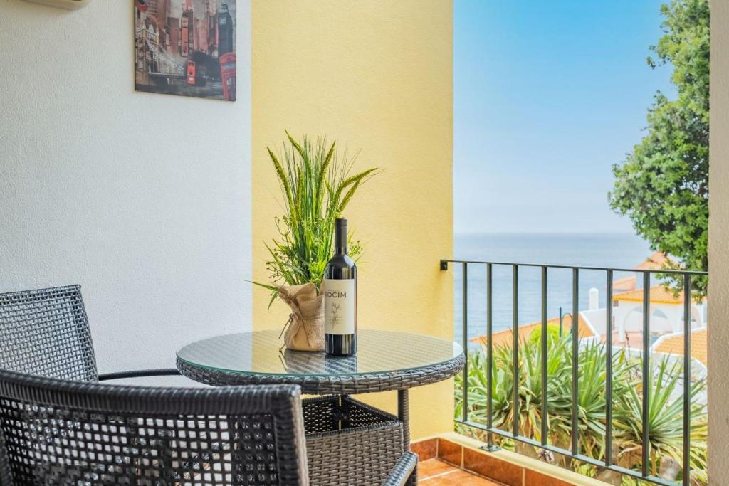 Appartement Canico Sea Garden by Madeira Sun Travel D. Francisco Santana - Edf. Contrata Bloco 6, 115A 9125-031 Caniço