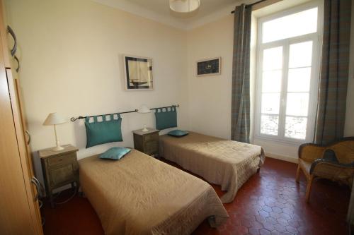 Cannes 3 PIECES RUE D'ANTIBES