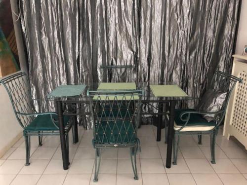 CANNES Appartement rez-de-jardin