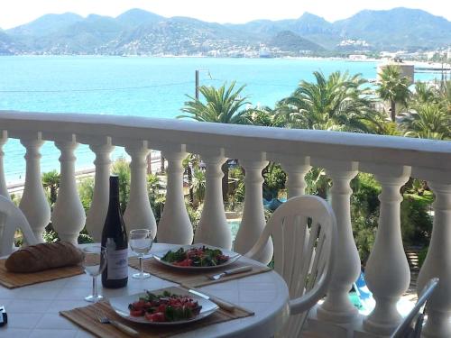 #Cannes Boccacabana Beach, Seafront, in Résid Pierre&Vacances 3 Stars