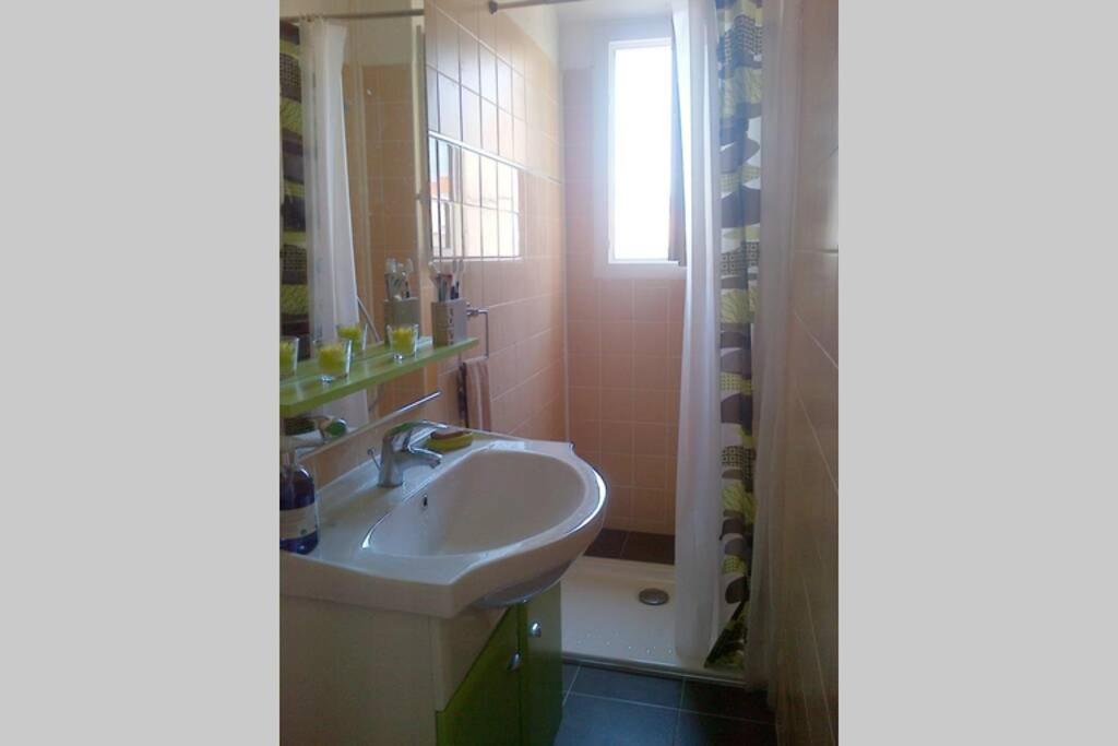 CANNES 16 Rue Forville, 06400 Cannes