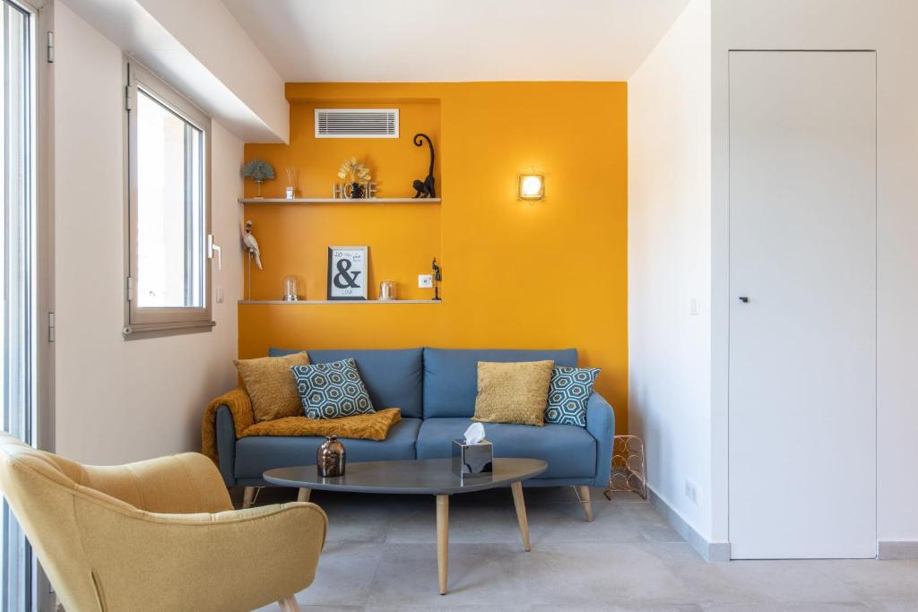 Cannes Center, Renovated Apartment with Balcony, Ideal for Holidays or Congress! Rue Saint-Dizier 15, 06400 Cannes