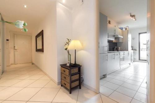 Cannes centre 2 mins fro beach stunning 3-Bed Apt