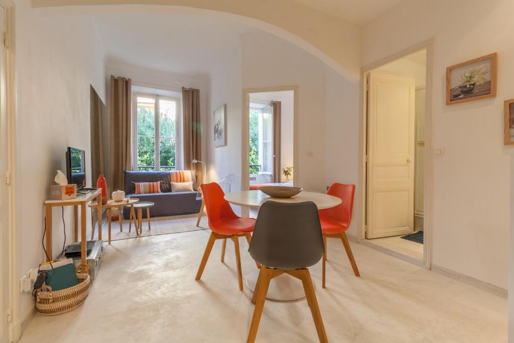 Appartement Cannes Conseil Immo, Pedestrian Street Modern & quiet -Bai- 22 Rue Meynadier 06400 Cannes