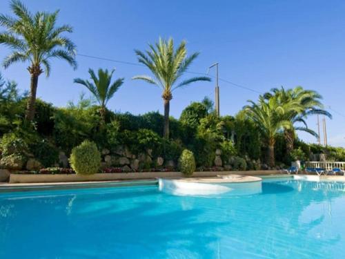 Cannes Front Beach Pools Apartment