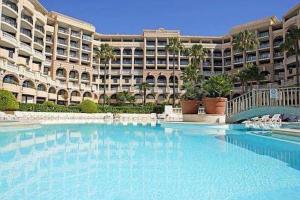 Appartement Cannes Front Beach Pools Apartment 6 Rue de la Verrerie 06150 Cannes Provence-Alpes-Côte d\'Azur