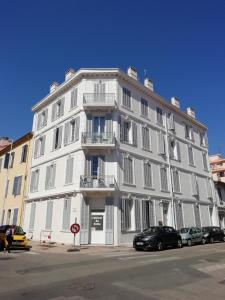 Cannes la bocca appartement