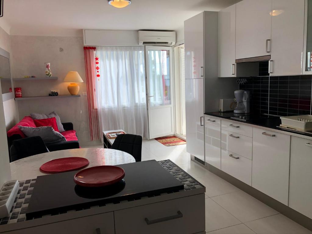 Cannes Les Pins 43 Avenue du Docteur Raymond Picaud, 06400 Cannes
