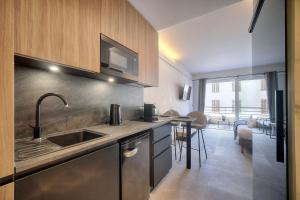 Cannes Luxury Rental - Stunning apartment with terrace to rent Grand Hotel