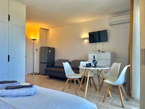 Cannes Marina vue mer