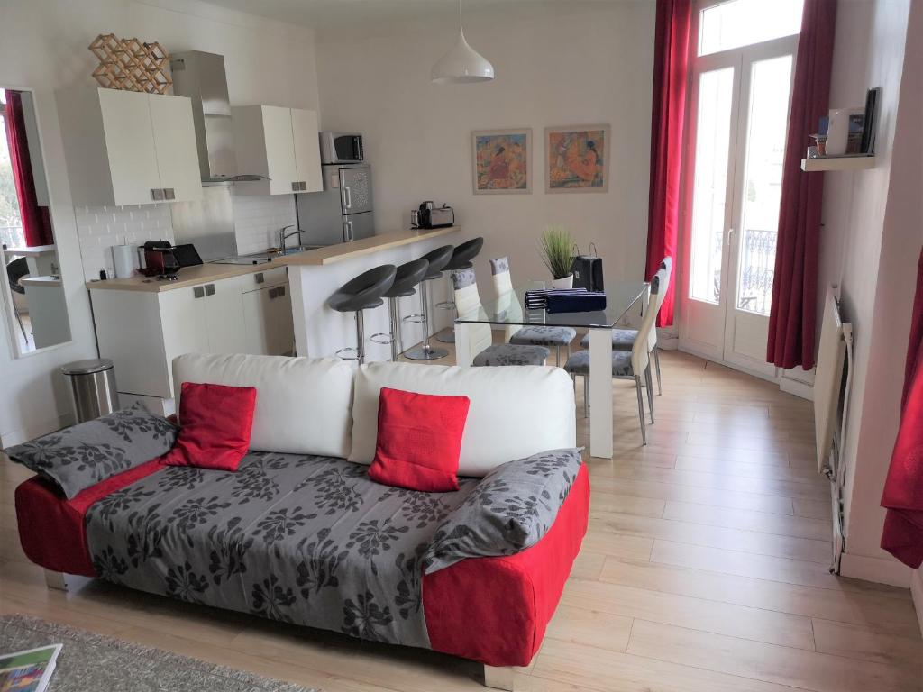 Cannes Mimosas Apartment 66 Rue Jean Jaures, 06400 Cannes