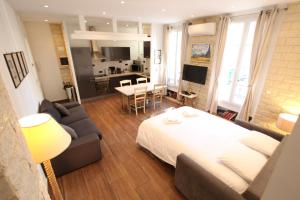 Appartement Cannes quartier Banane 3P 6 couchages DE SIGNORI 14 Rue du 14 Juillet 06400 Cannes Provence-Alpes-Côte d\'Azur