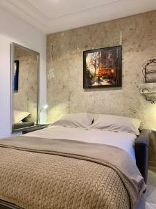 Cannes studio cosy