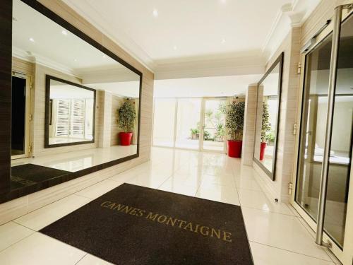 Appartement Cannes un spacieux appartement 8 Rue Montaigne 06400 Cannes Provence-Alpes-Côte d\'Azur