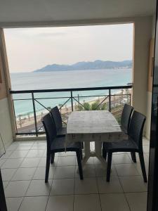 Appartement Cannes - view Cap Esterel 6, rue de la Verrerie 06150 Cannes Provence-Alpes-Côte d\'Azur